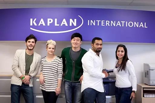 alt - , Kaplan International English (Міжнародні коледжі Каплан), , 9