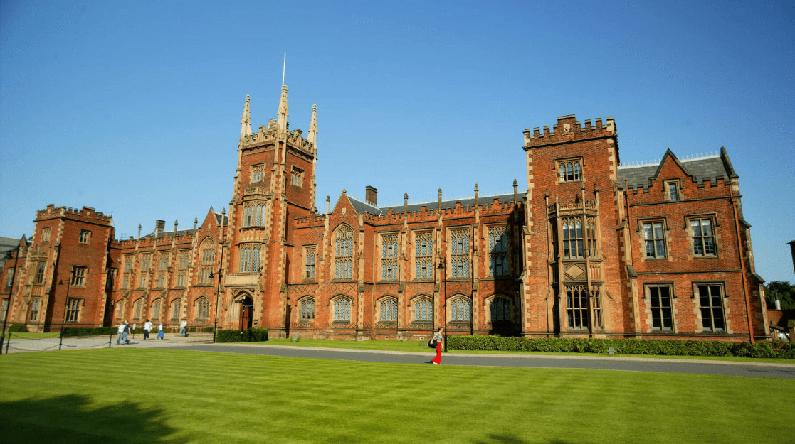 Queen's University Belfast в Белфасті – study.ua