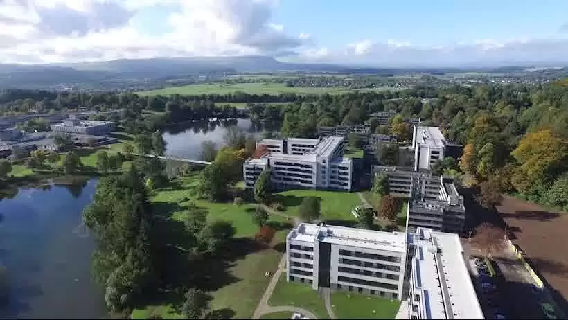 кампус University of Stirling