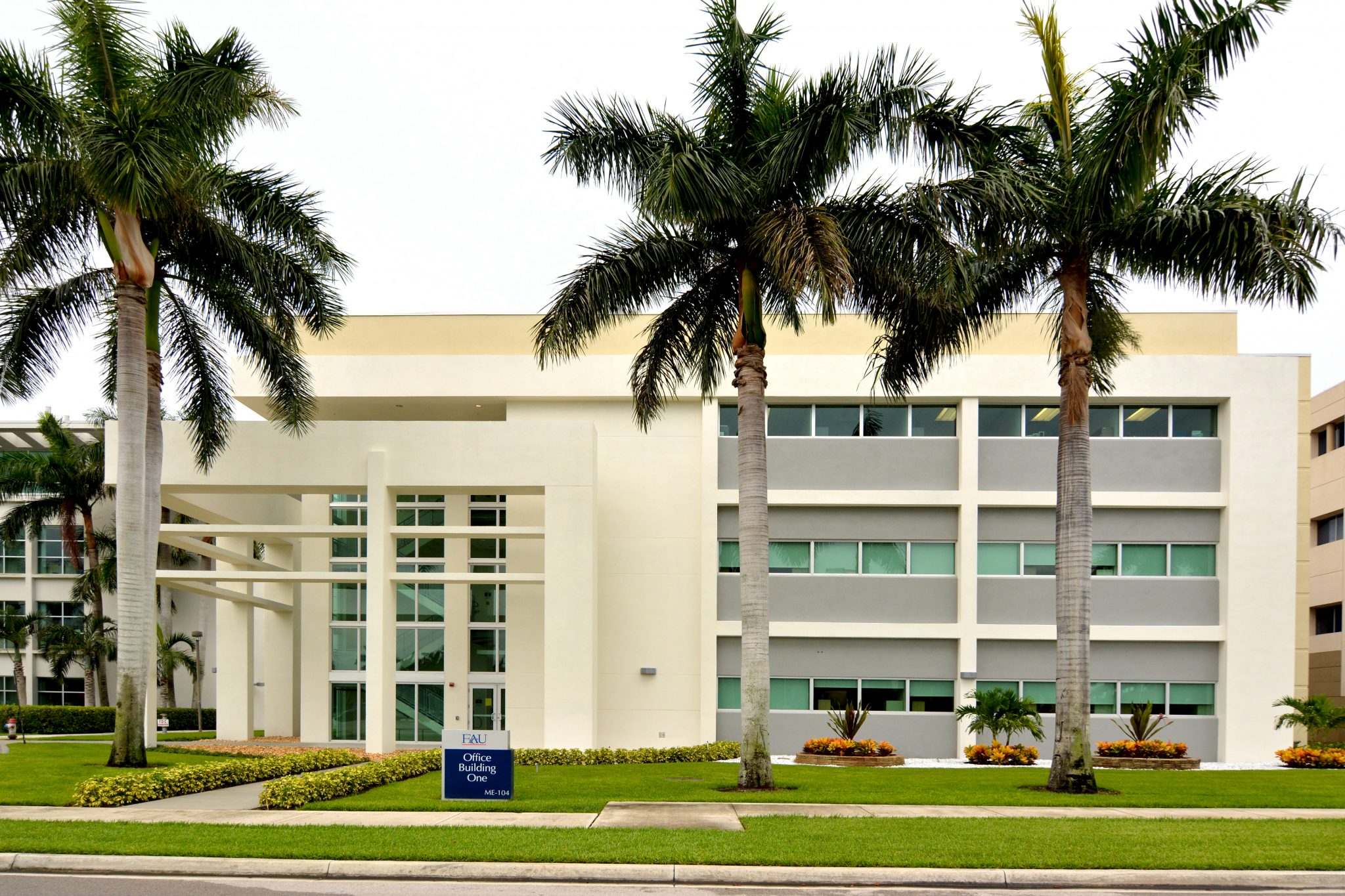 На території Florida International University