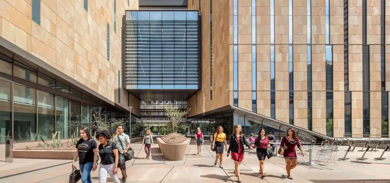 Студенти Arizona State University