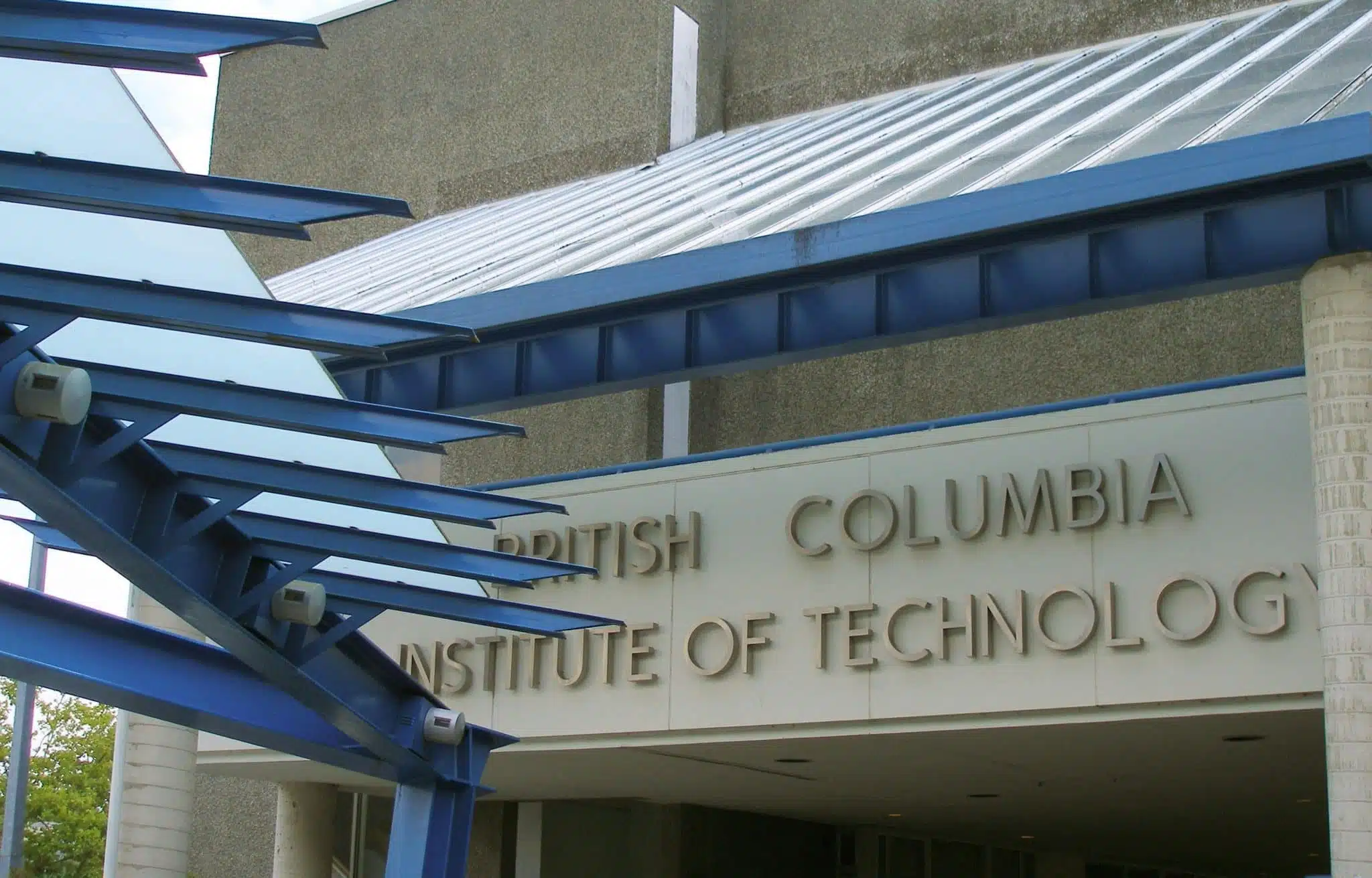 Вхід в British Columbia Institute of Technology