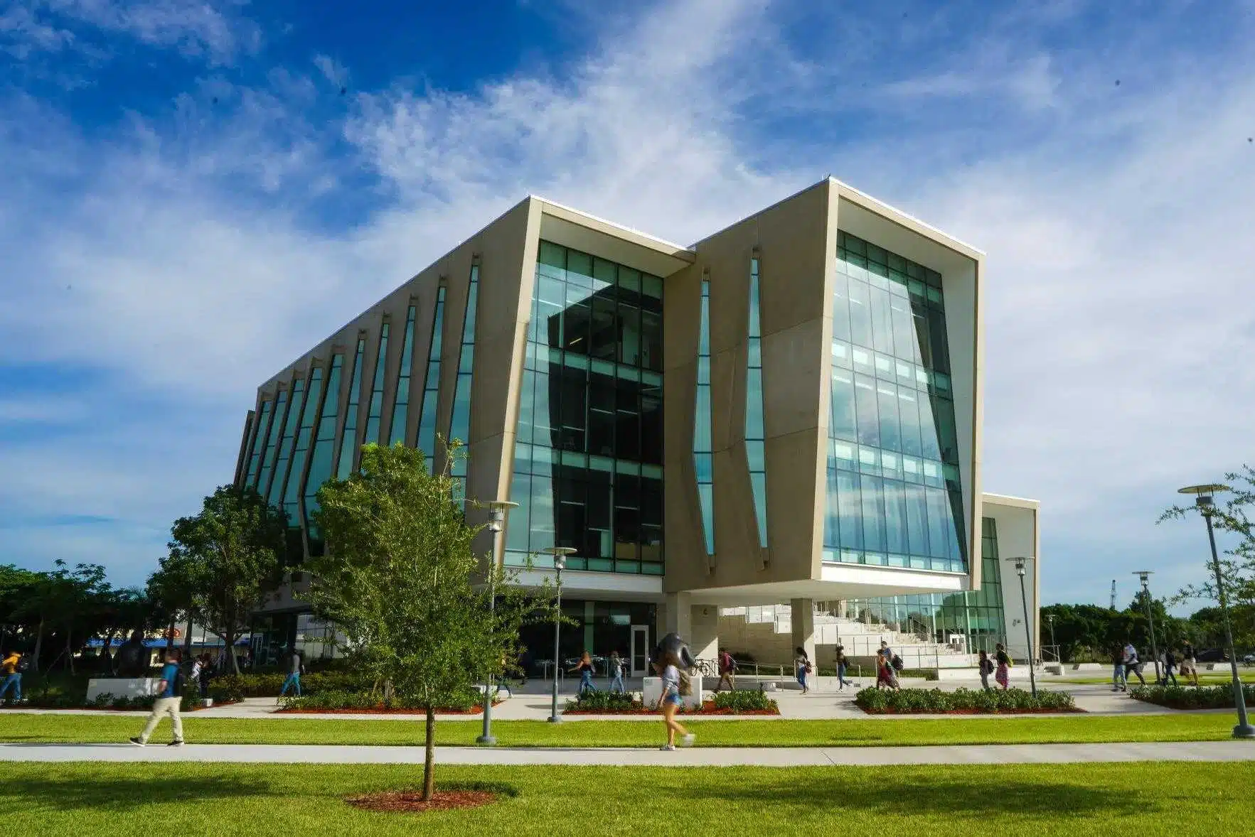 Корпус Florida International University