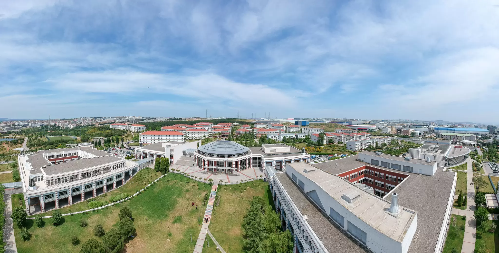 Територія Sabancı University (Університет Сабанджі)