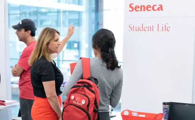 Студент Seneca College