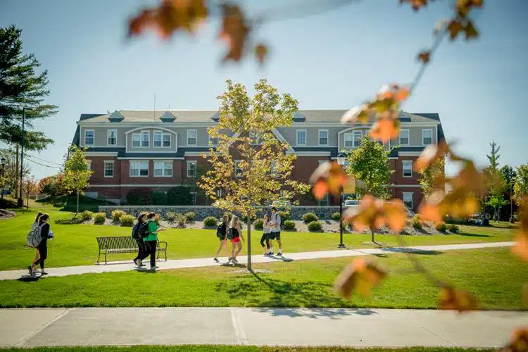 Кампус Southern New Hampshire University