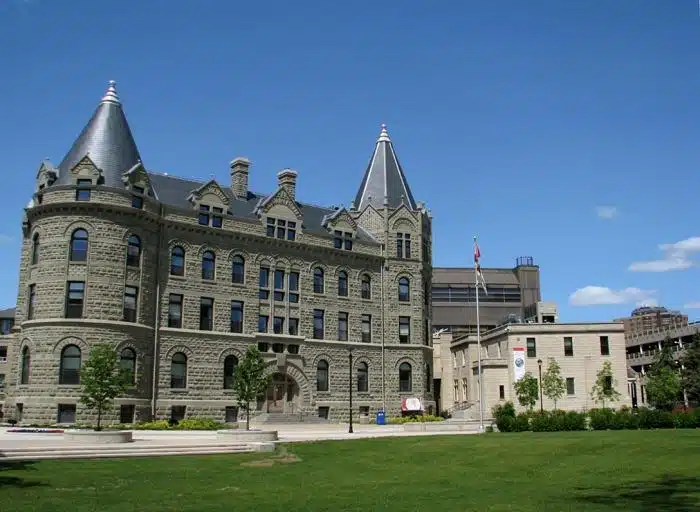 Кампус The University of Winnipeg