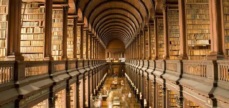 Библиотека Trinity College Dublin