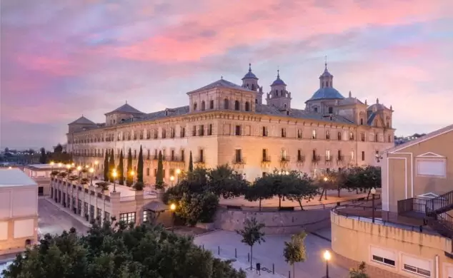 кампус Universidad Catolica San Antonio de Murcia