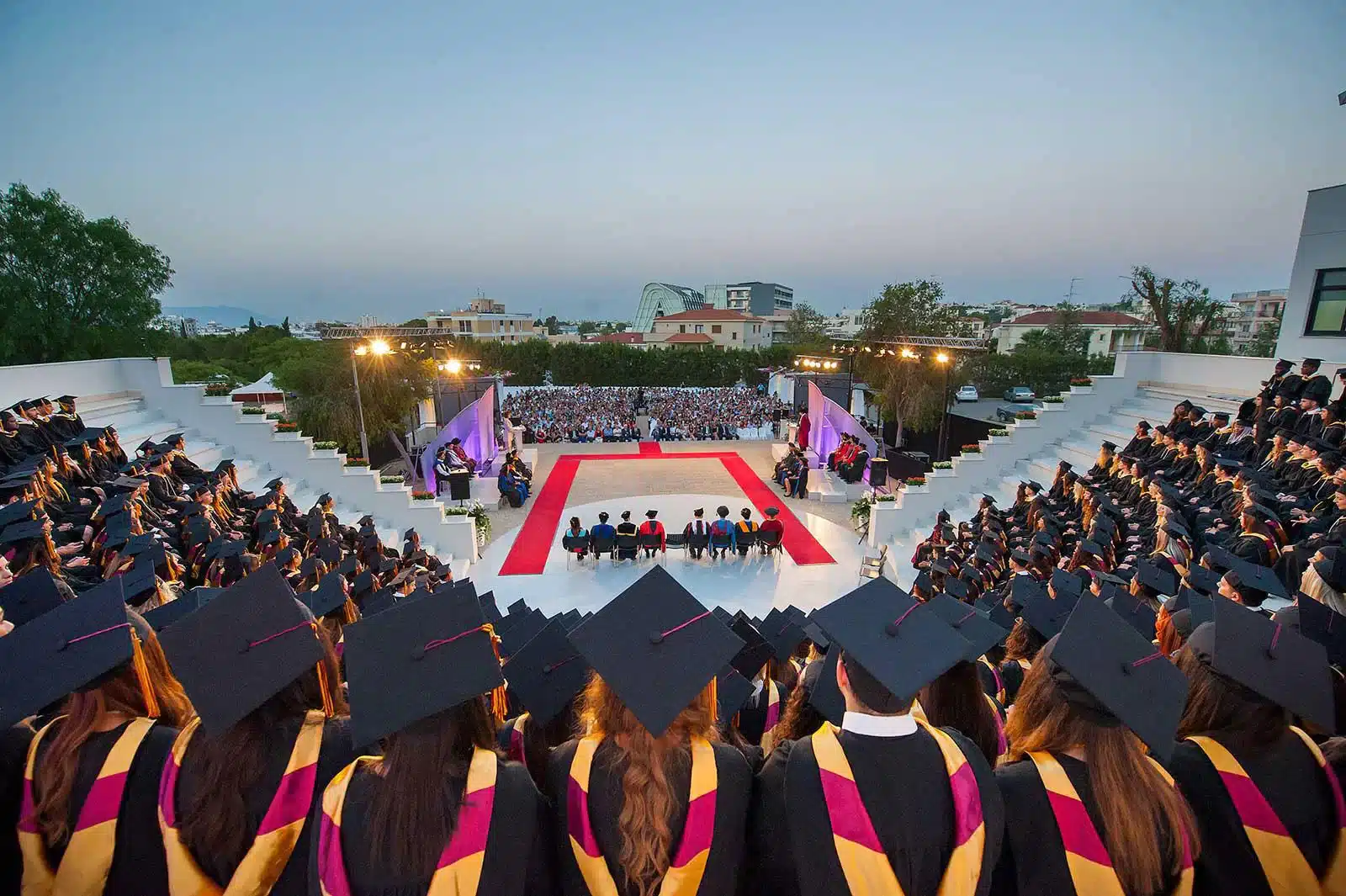 Выпусккной The University of Nicosia