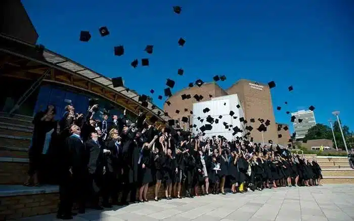 Випускний University of Exeter