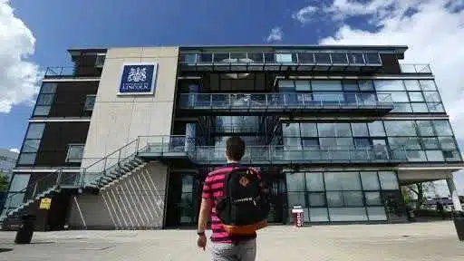 Кампус University of Lincoln