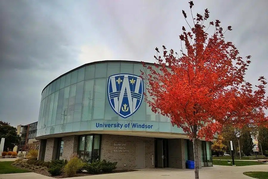 Кампус University of Windsor