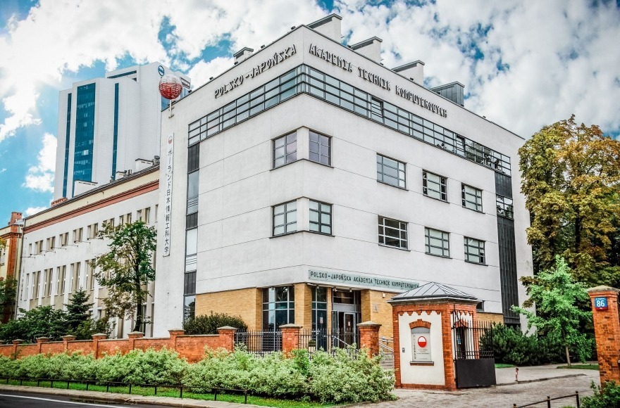 Polish Japanese Academy of Information Technology в Варшаве, Польша