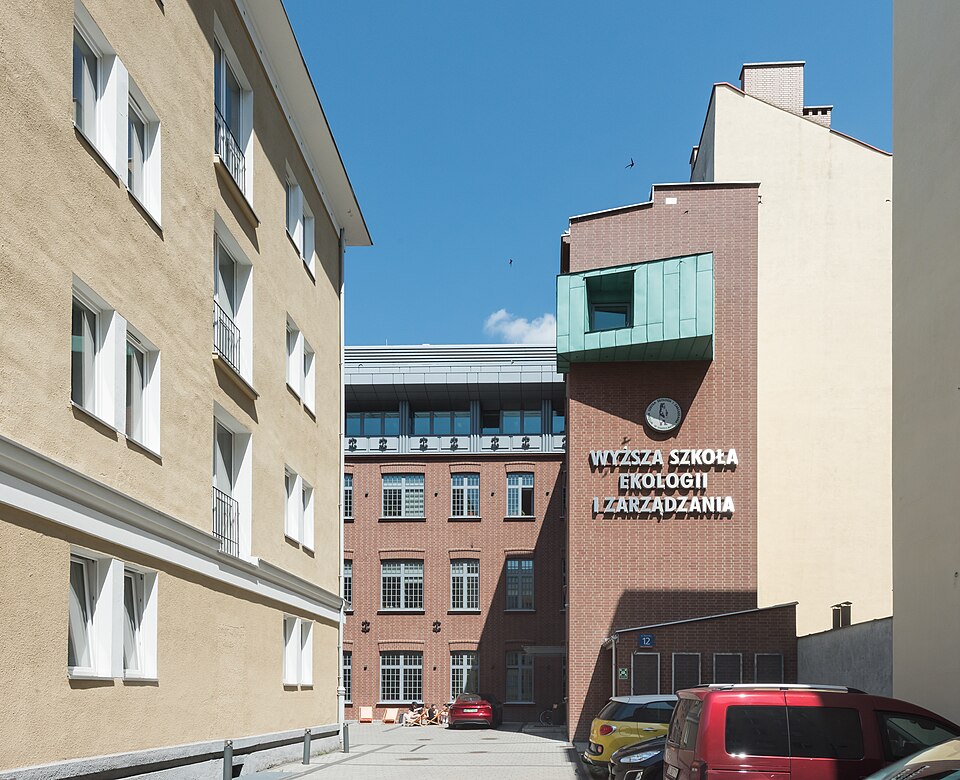 University of Ecology and Management (WSEiZ), Польша