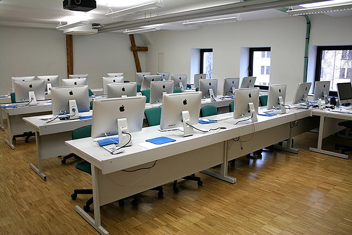 Macromedia University of Applied Sciences, компьютерный класс