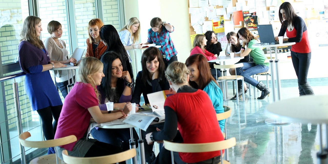 SWPS University у Варшаві, Польща