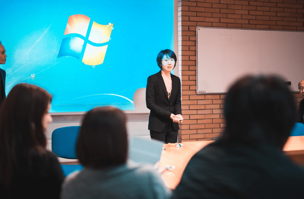 Polish Japanese Academy, навчальний процес