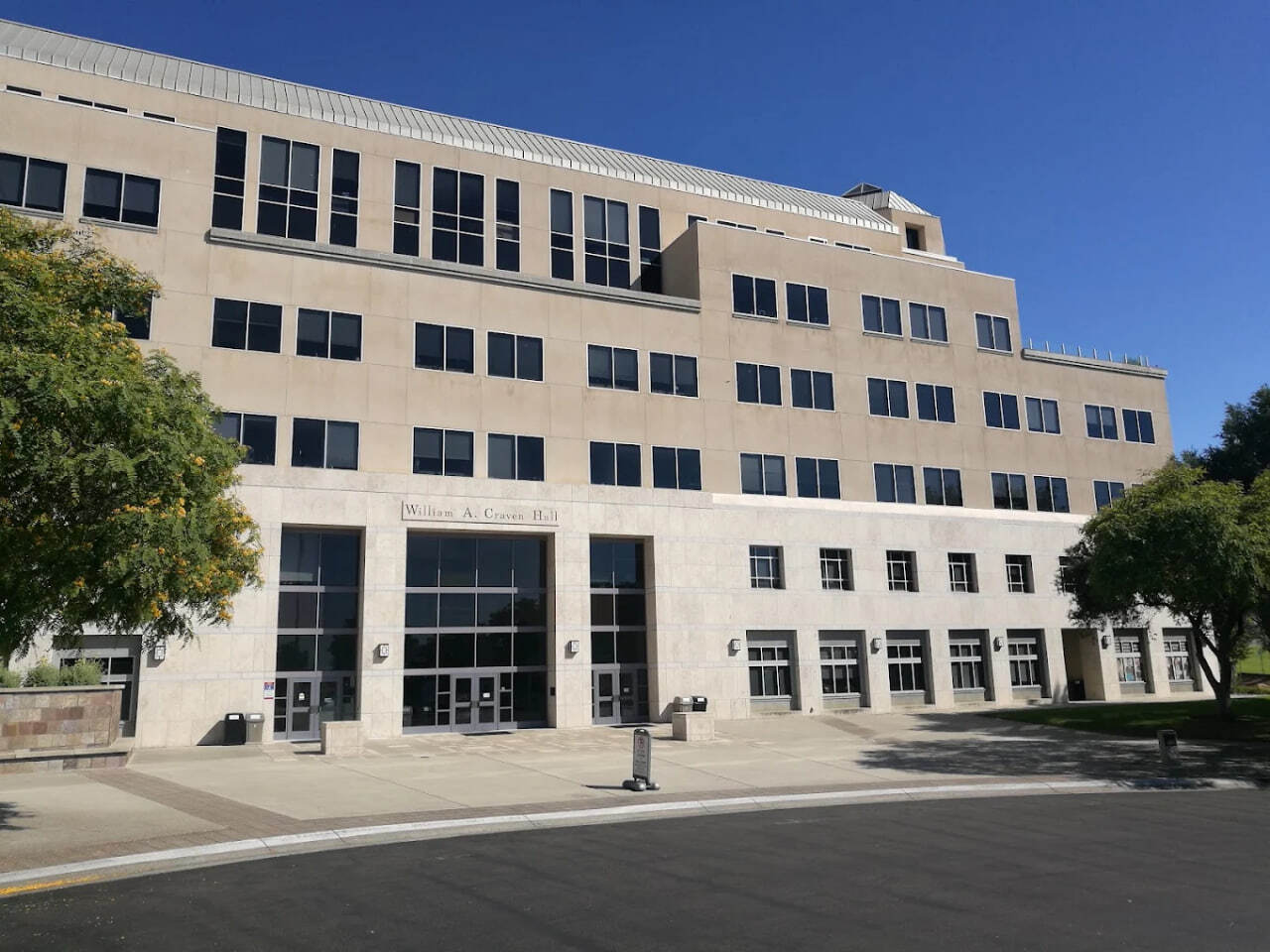 California State University San Marcos, університет