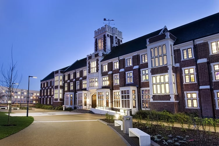 Loughborough University, ВБ