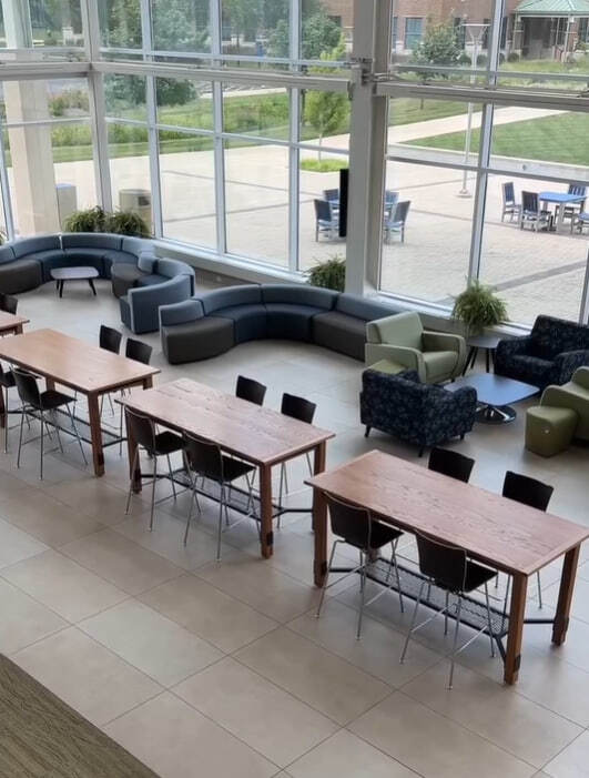 University of Illinois Springfield, простір студентів