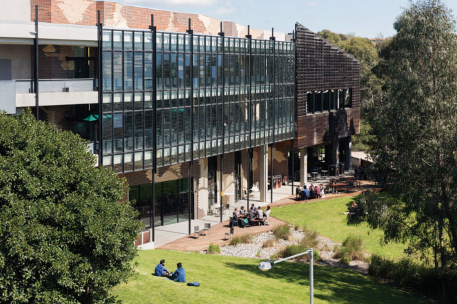 Deakin College, Австралия