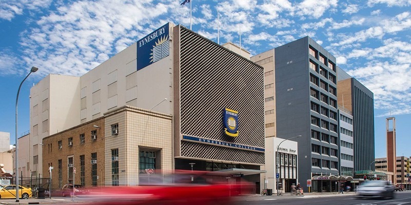 Eynesbury College, Австралия