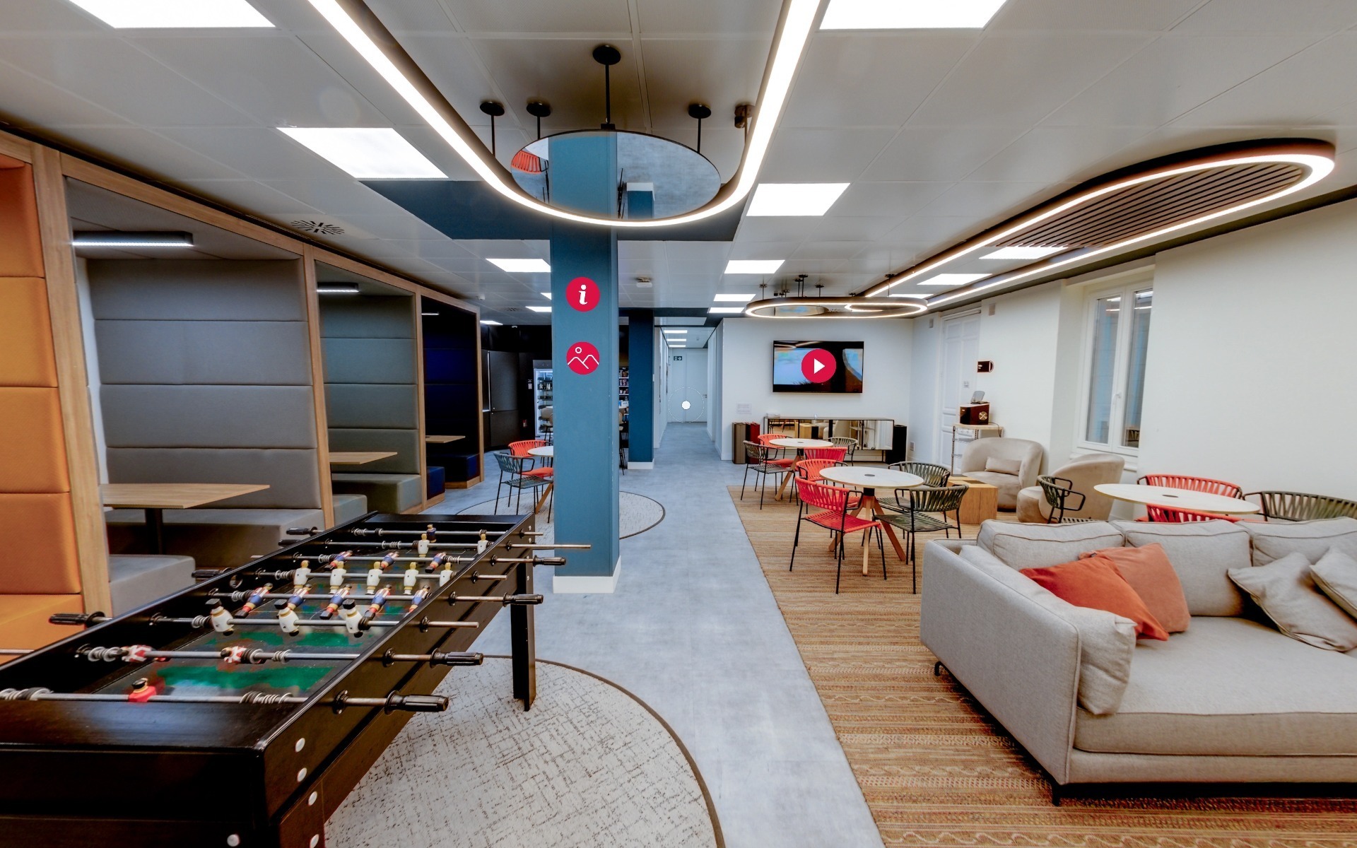 Schiller University (GEDU), гостиная зона